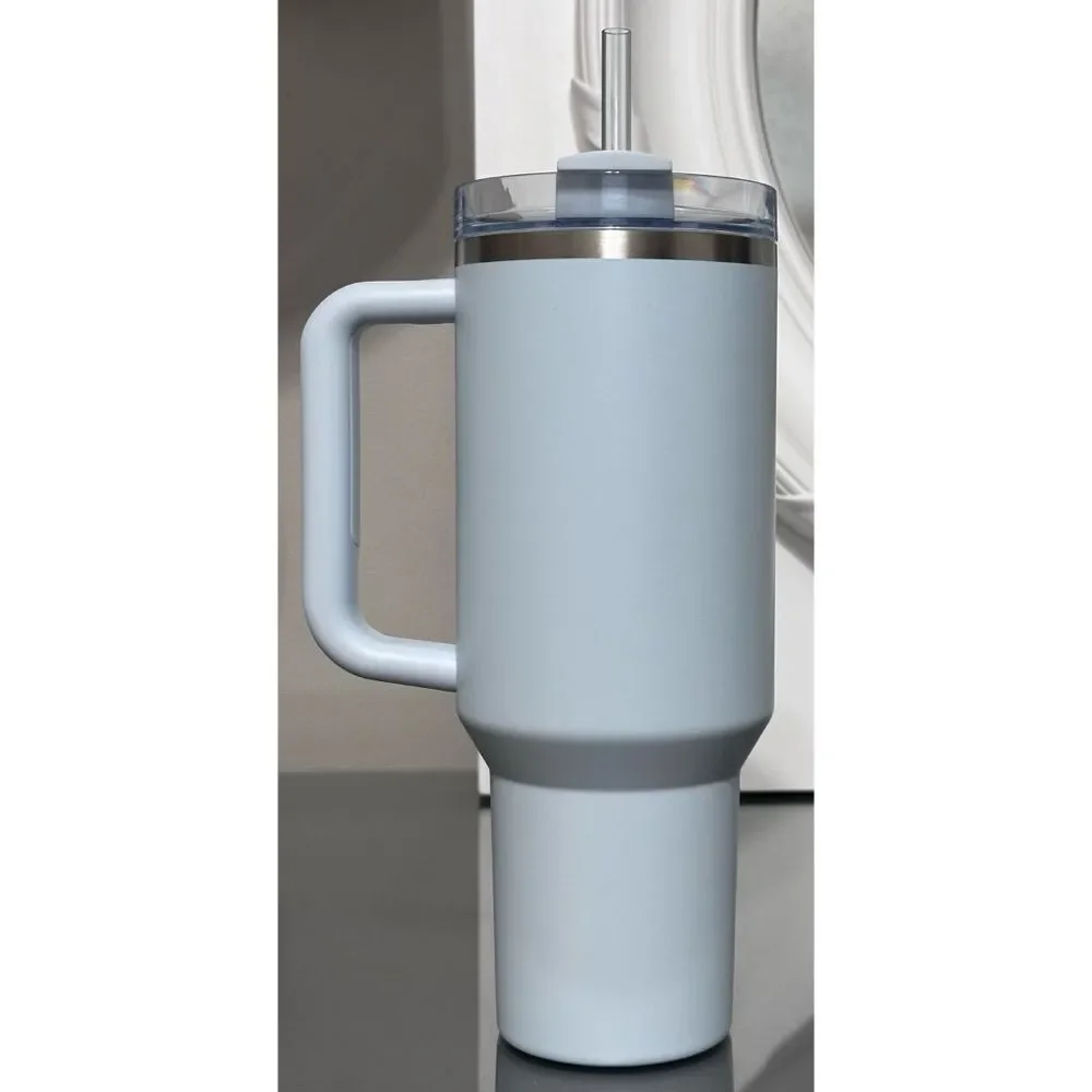 Stanley x Starbucks LIMITED EDITION SPRING 2024 BABY BLUE 40oz Tumbler - Picture 2 of 5